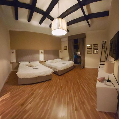 Alcapri Suite Napoli Centro Eksteriør billede
