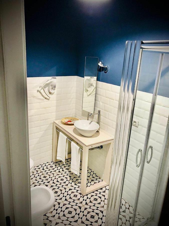 Alcapri Suite Napoli Centro Eksteriør billede