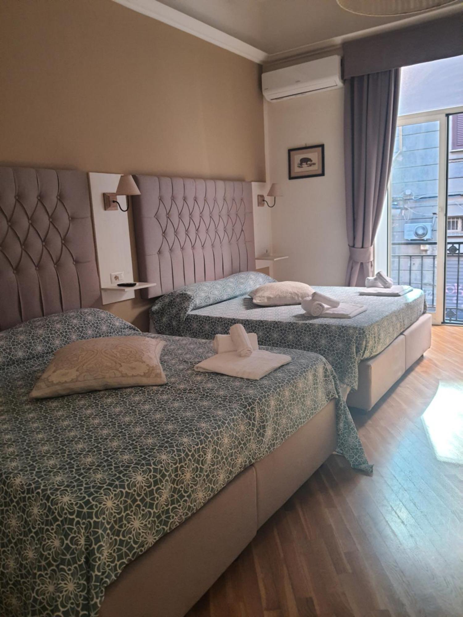 Alcapri Suite Napoli Centro Eksteriør billede